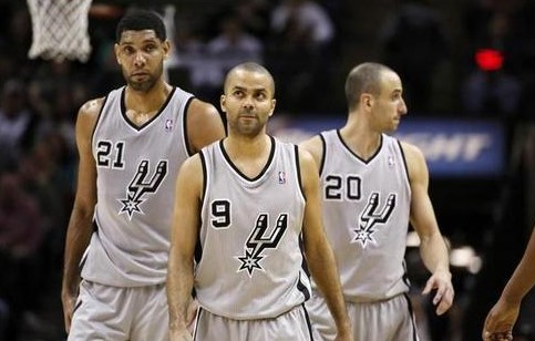 • 他清楚当前局势，并认可签下 来源：barcacentre🚨 最新消息：汉西·弗里克批准签下若昂·坎塞洛，原因如下：