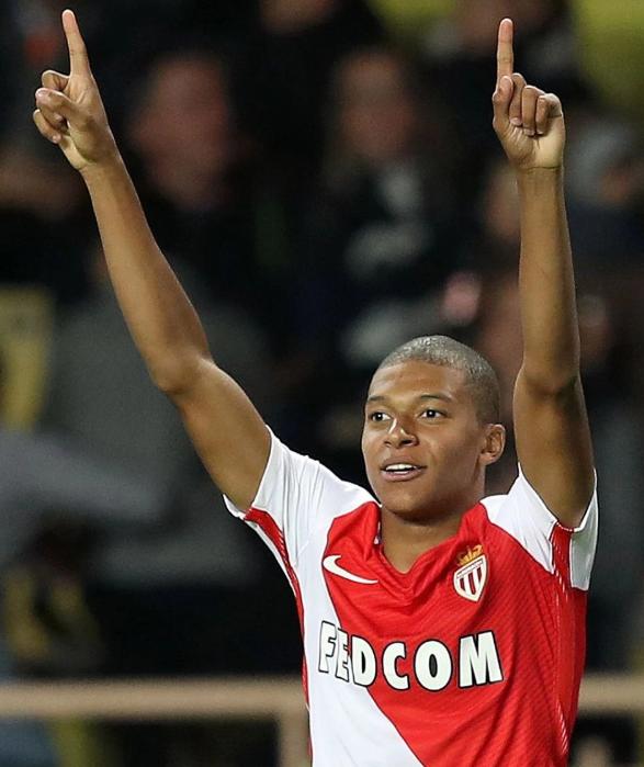 里程碑，安德烈亚-坎比亚索迎来尤文生涯第100次出场