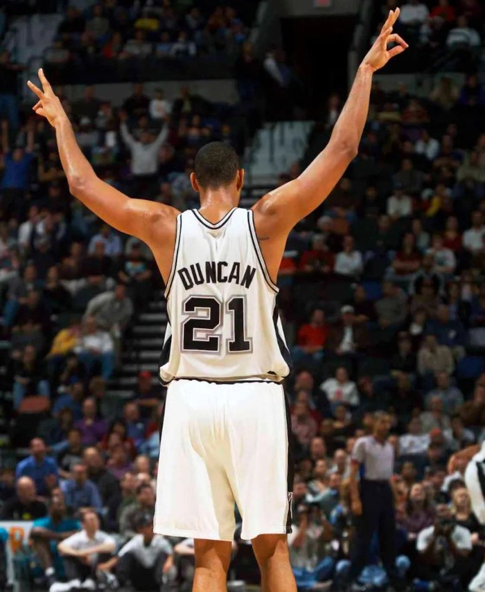 德甲综合：勒沃库森连追三球 逆转绝杀斯图加特