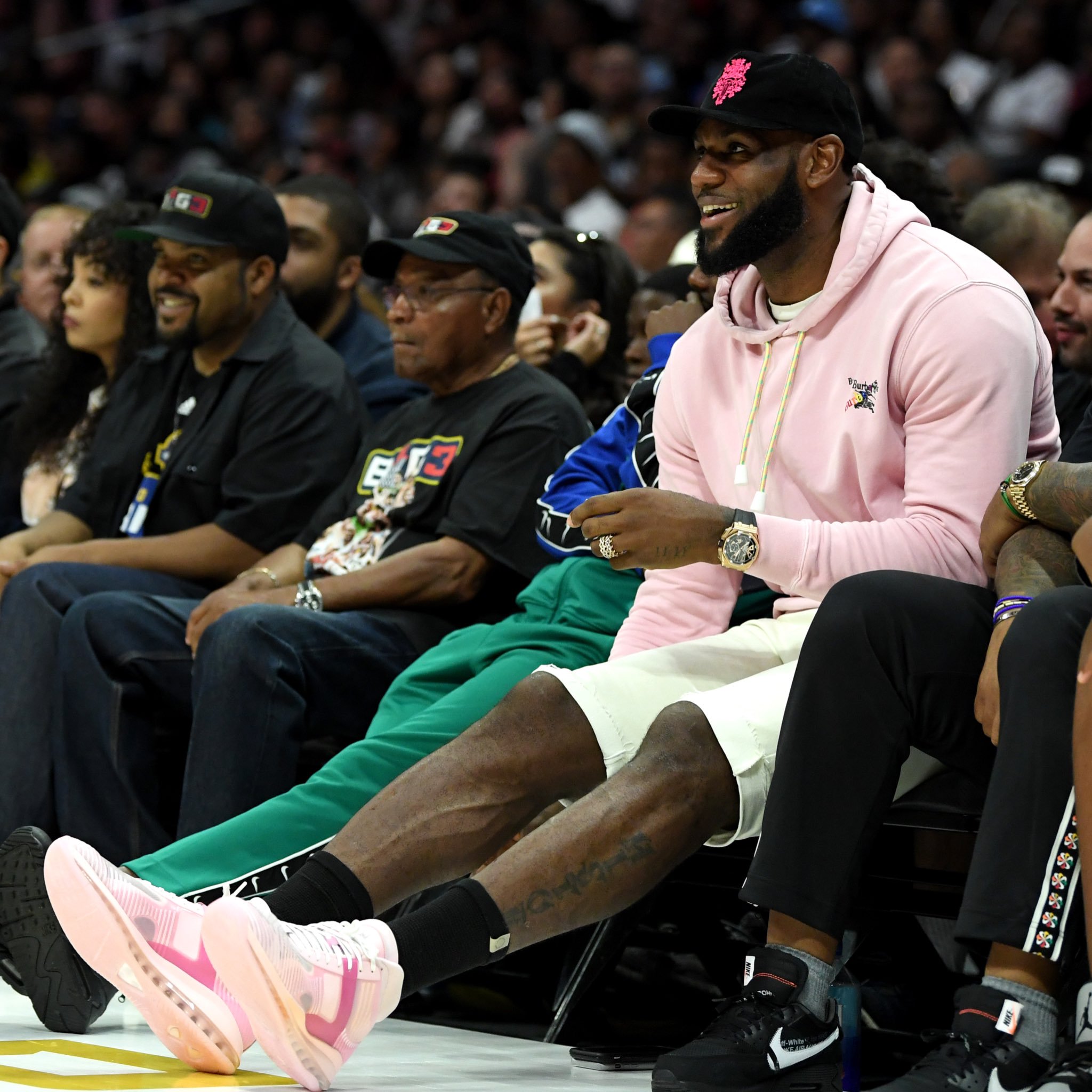 homepage-visual-hierarchy